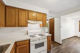 6308 W 64th Pl, Chicago, IL 60638 - Photo 10