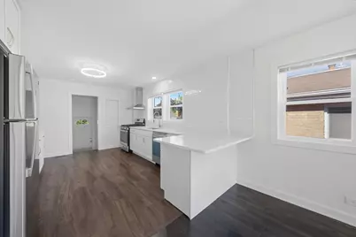 415 W 95th Place, Chicago, IL 60628 - Photo 10