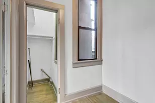 1659 W 21st St, Chicago, IL 60608 - Photo 14