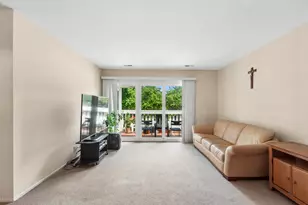 256 Southwick Ct, Vernon Hills, IL 60061 - Photo 4