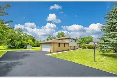 13429 W Glen Entrance Drive, Homer Glen, IL 60491 - Photo 2