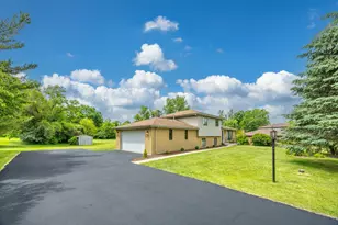 13429 W Glen Entrance Dr, Homer Glen, IL 60491 - Photo 2