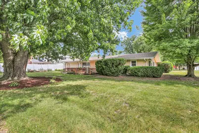 106 W Willow Street, Fairbury, IL 61739 - Photo 28