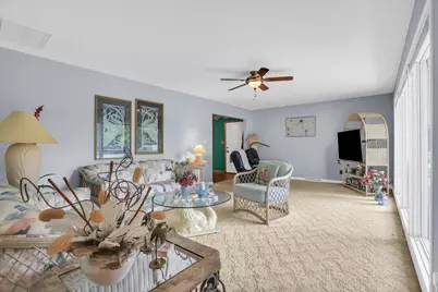 106 W Willow Street, Fairbury, IL 61739 - Photo 8