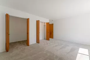 1025 S Fernandez Ave, Arlington Heights, IL 60005 - Photo 8