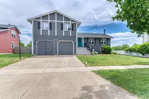 202 North Bridge Rd, Dekalb, IL 60115 - Photo 4
