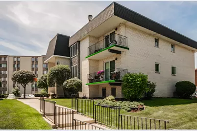 4041 W 97th Street #2N, Oak Lawn, IL 60453 - Photo 1
