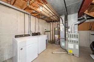 4343 W Emerald Way St, Alsip, IL 60803 - Photo 28