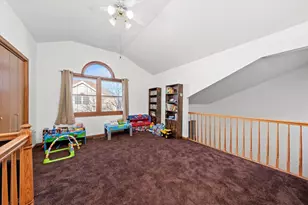 4343 W Emerald Way St, Alsip, IL 60803 - Photo 18
