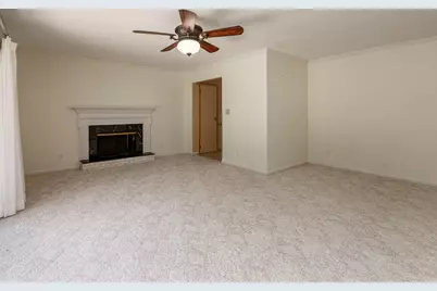 105 Woodlake Lane, Eldorado, IL 62930 - Photo 26
