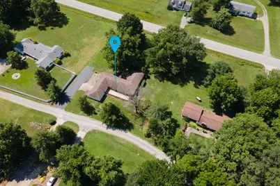 105 Woodlake Lane, Eldorado, IL 62930 - Photo 48