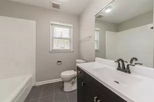 856 E Capri Dr, Palatine, IL 60074 - Photo 12
