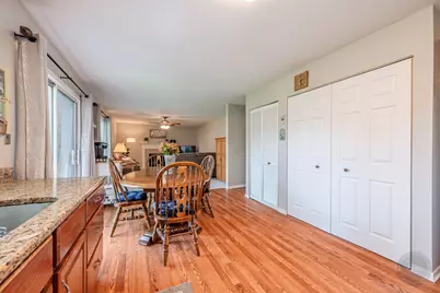30W071 Elmwood Court, Warrenville, IL 60555 - Photo 12