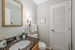 30W071 Elmwood Ct, Warrenville, IL 60555 - Photo 20