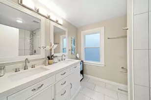 2339 Clarence Ave, Berwyn, IL 60402 - Photo 10