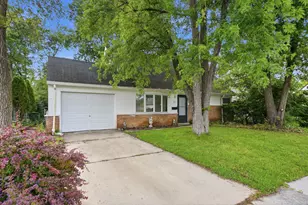 204 Washington St, Park Forest, IL 60466 - Photo 1