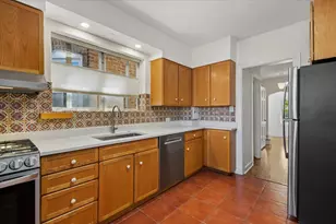 5723 N St Louis Ave, Chicago, IL 60659 - Photo 20