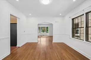 5723 N St Louis Ave, Chicago, IL 60659 - Photo 10