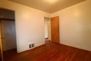 8821 S Eggleston Ave, Chicago, IL 60620 - Photo 12