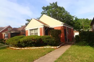 8821 S Eggleston Ave, Chicago, IL 60620 - Photo 1