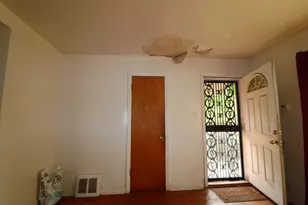 8821 S Eggleston Ave, Chicago, IL 60620 - Photo 6