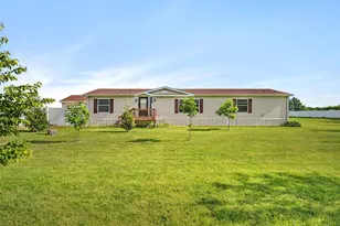 1931 N 31st Rd, Ottawa, IL 61350 - Photo 1
