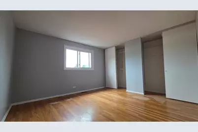 553 W Park Avenue #D, Libertyville, IL 60048 - Photo 6