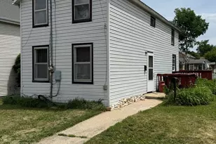 404 S Congress Ave, Polo, IL 61064 - Photo 1