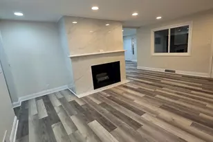 813 Chicago Rd, Chicago Heights, IL 60411 - Photo 4