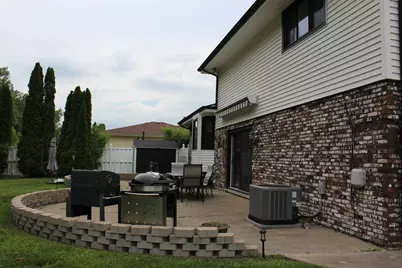 17131 Yates Street, South Holland, IL 60473 - Photo 30