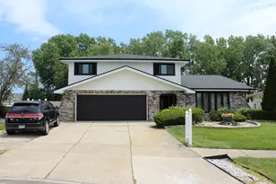 17131 Yates St, South Holland, IL 60473 - Photo 1