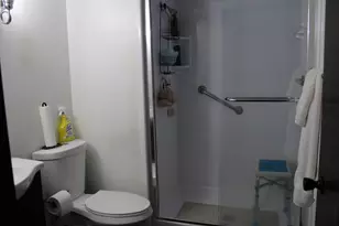 17131 Yates St, South Holland, IL 60473 - Photo 6
