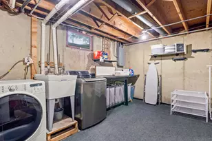 361 S Commonwealth Ave, Elgin, IL 60123 - Photo 24