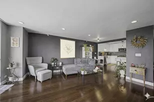 10 E Ontario St, Chicago, IL 60611 - Photo 8