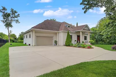 378 E Deerpath Road, Wood Dale, IL 60191 - Photo 4