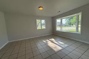 916 Williams St, Calumet City, IL 60409 - Photo 4