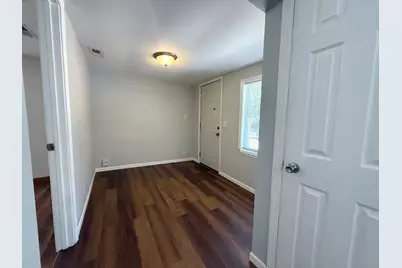 24741 W Passavant Avenue, Round Lake, IL 60073 - Photo 6