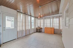 3910 Eagle Ln, Rolling Meadows, IL 60008 - Photo 24