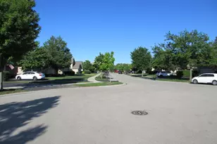 11934 Sterling Dr, Orland Park, IL 60467 - Photo 10