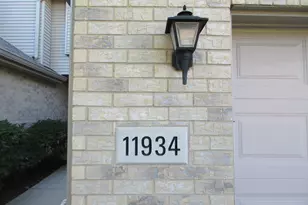 11934 Sterling Dr, Orland Park, IL 60467 - Photo 4