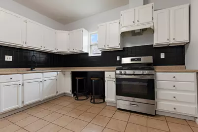 4716 S Loomis Boulevard, Chicago, IL 60609 - Photo 4