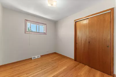 7717 W 81st Street, Bridgeview, IL 60455 - Photo 14