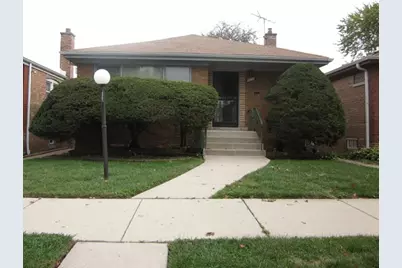 9035 S Euclid Avenue, Chicago, IL 60617 - Photo 1