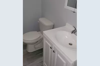 9035 S Euclid Avenue, Chicago, IL 60617 - Photo 10