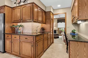 2238 Remington Dr, Naperville, IL 60565 - Photo 12