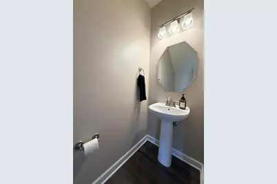 808 E Wing Street, Arlington Heights, IL 60004 - Photo 12