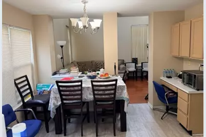 1530 E Chivalry Court, Palatine, IL 60074 - Photo 6