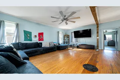 402 S Walnut Avenue, Freeport, IL 61032 - Photo 10
