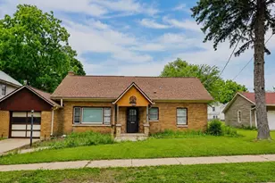 828 2nd Ave, Aurora, IL 60505 - Photo 1