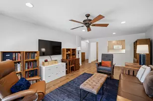 250 Ridge Ave, Evanston, IL 60202 - Photo 4